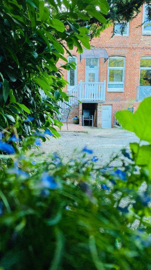Gemuetliche Wohnung Bad Schwartau Ngoại thất bức ảnh